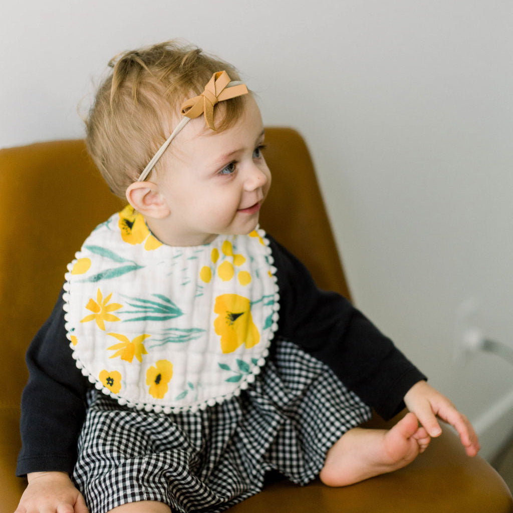 Buttercup Blossom Single Bib