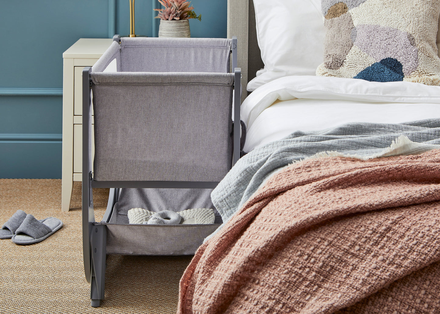 Shnuggle Air Lite Bedside Crib | Height Adjustable Baby Bed with Mattress