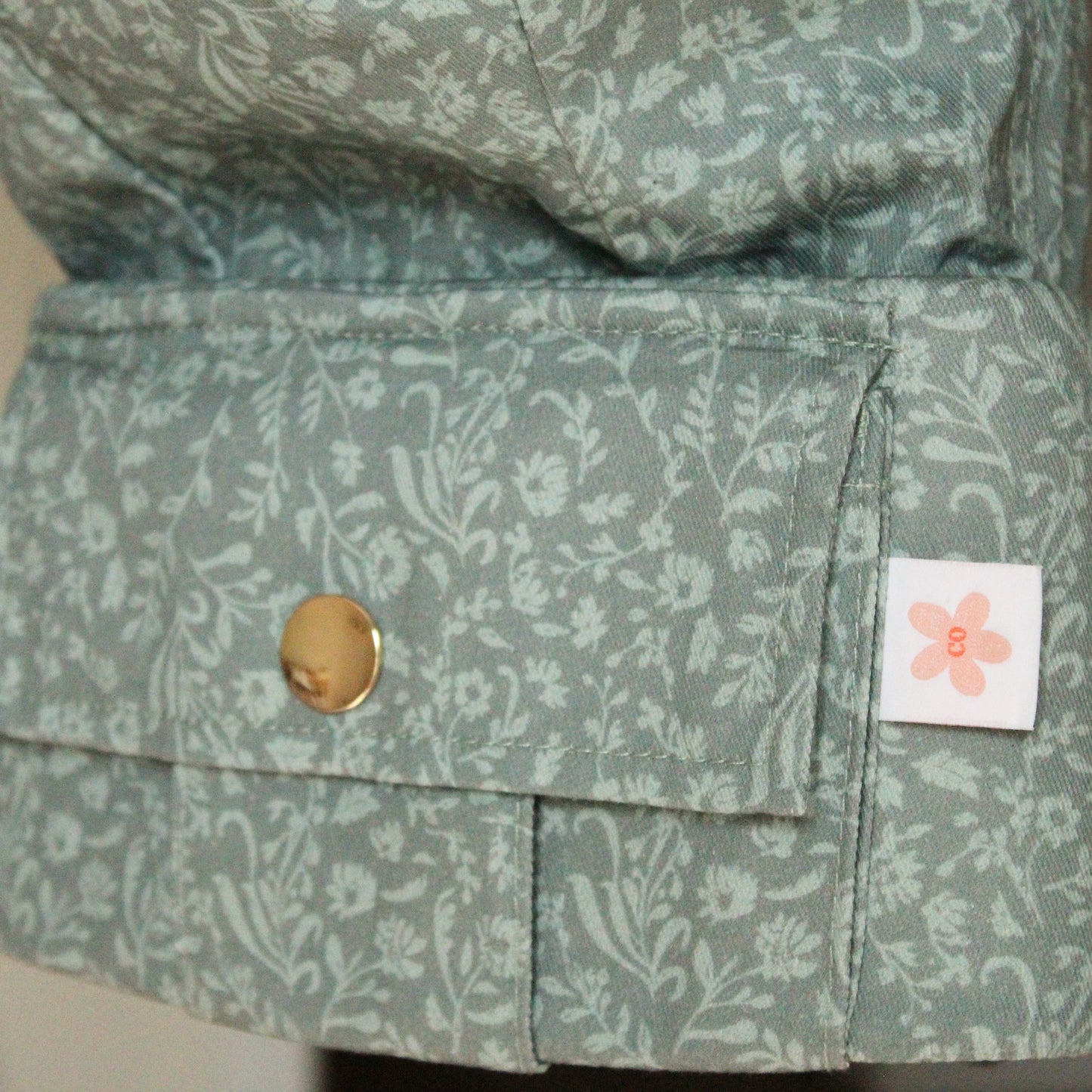 Monroe x Coco Bloom – Neutral Cotton Baby Carrier (7–35 lbs)