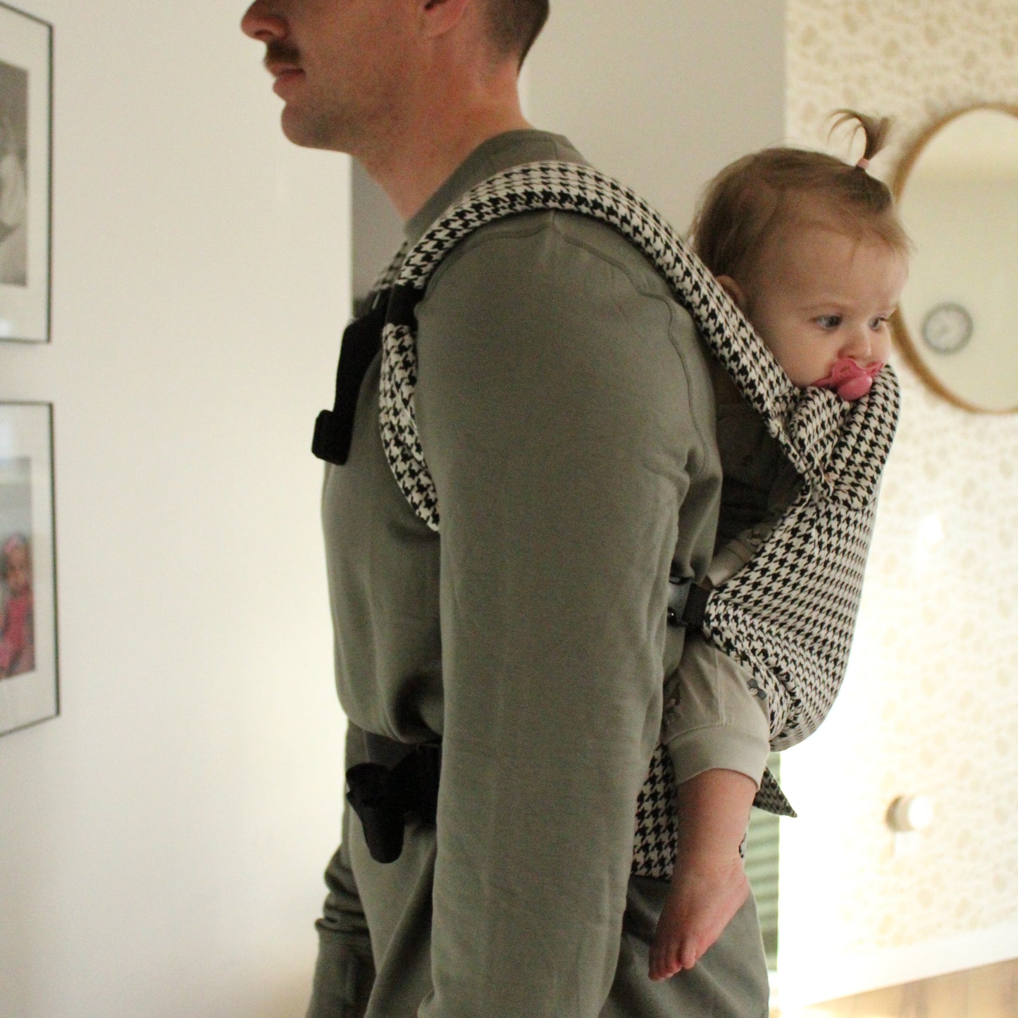 Coco Houndstooth - Woven Jacquard (7-35 lbs)