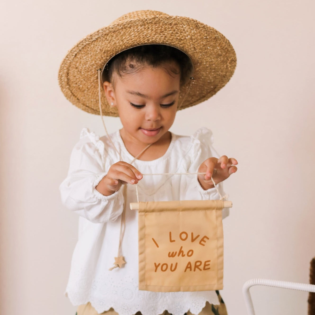 I love Who You Are - Hang Sign